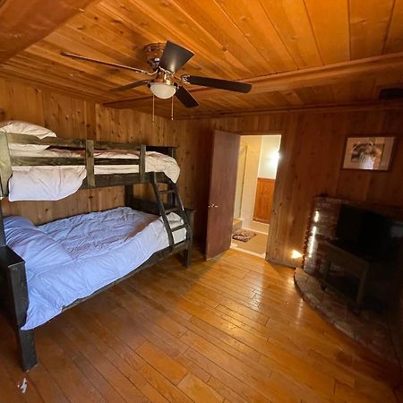 Breathtaking Cabin In Kern River Valley Лейк Изабела Екстериор снимка