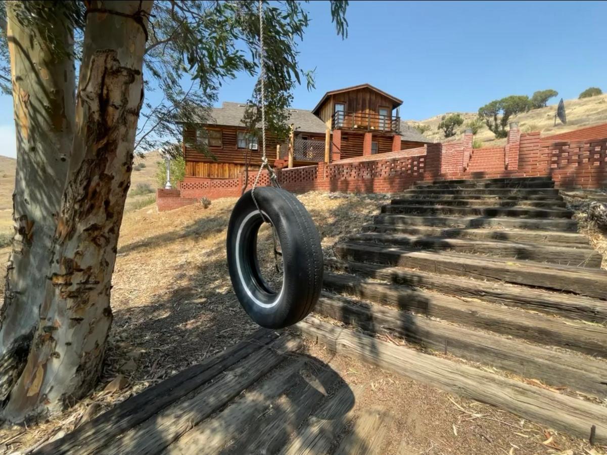 Breathtaking Cabin In Kern River Valley Лейк Изабела Екстериор снимка