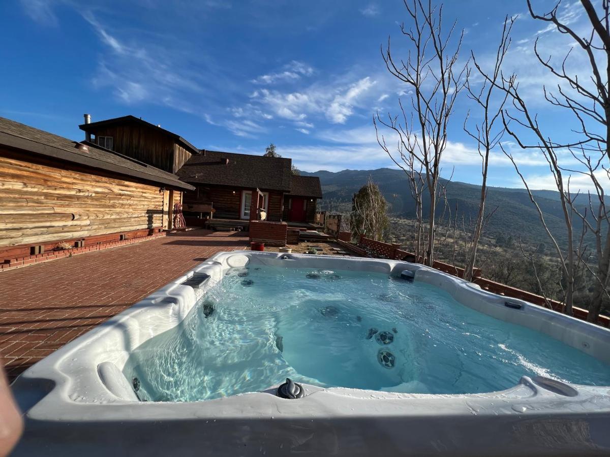 Breathtaking Cabin In Kern River Valley Лейк Изабела Екстериор снимка